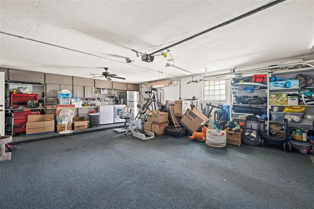 На продажу: $329,000 (3 спален, 2 ванн, 1866 Квадратных фут)