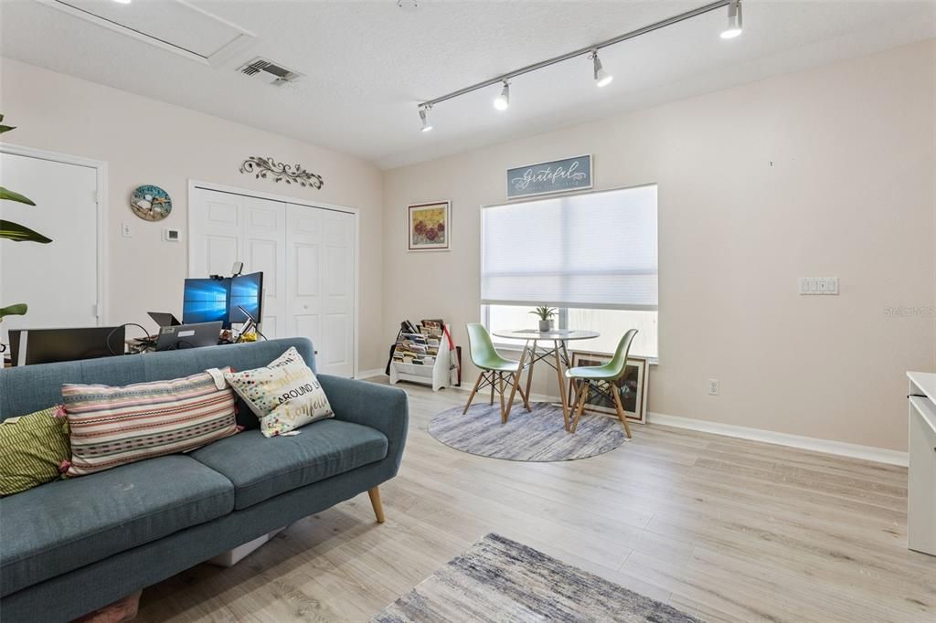 For Sale: $629,999 (4 beds, 2 baths, 2714 Square Feet)