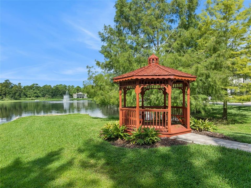 For Sale: $629,999 (4 beds, 2 baths, 2714 Square Feet)