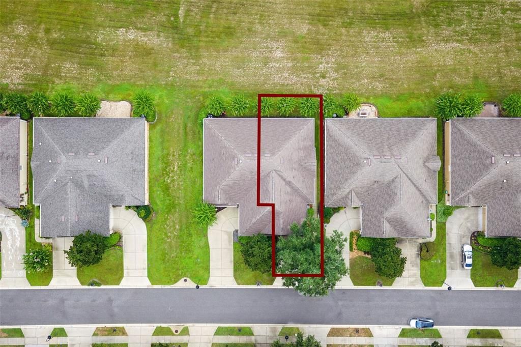 For Sale: $289,900 (3 beds, 2 baths, 1715 Square Feet)
