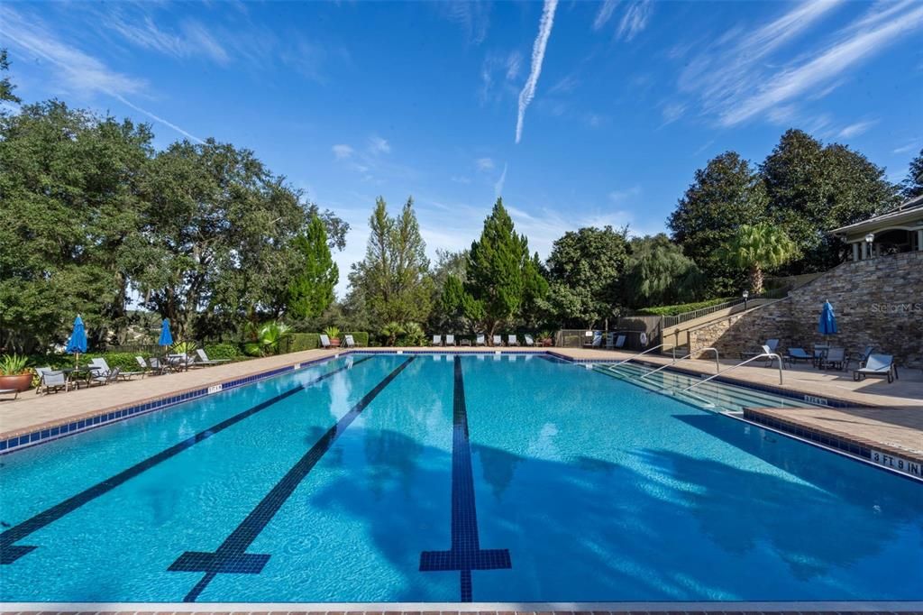 For Sale: $289,900 (3 beds, 2 baths, 1715 Square Feet)