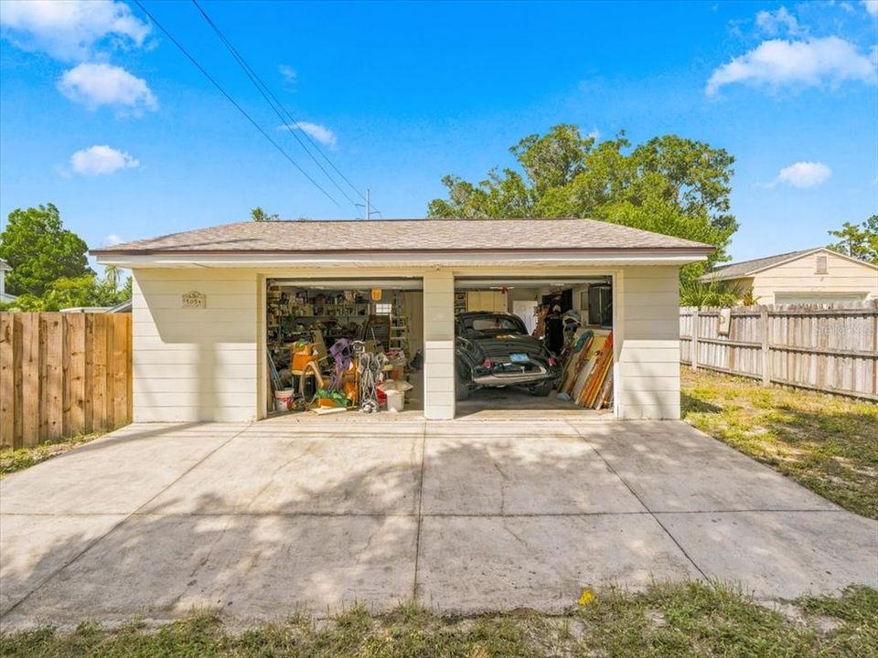 For Sale: $365,000 (3 beds, 1 baths, 1338 Square Feet)