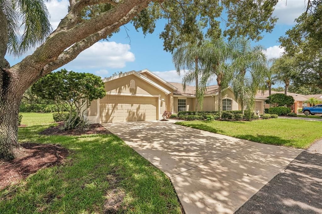 Activo con contrato: $229,900 (2 camas, 2 baños, 1405 Pies cuadrados)