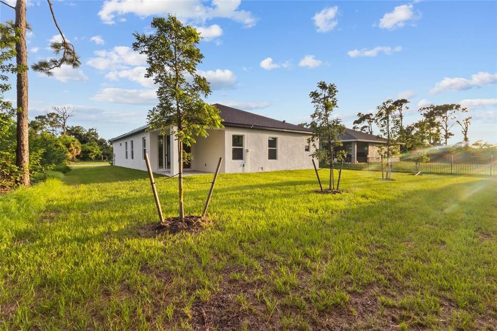 En Venta: $350,000 (4 camas, 3 baños, 1965 Pies cuadrados)