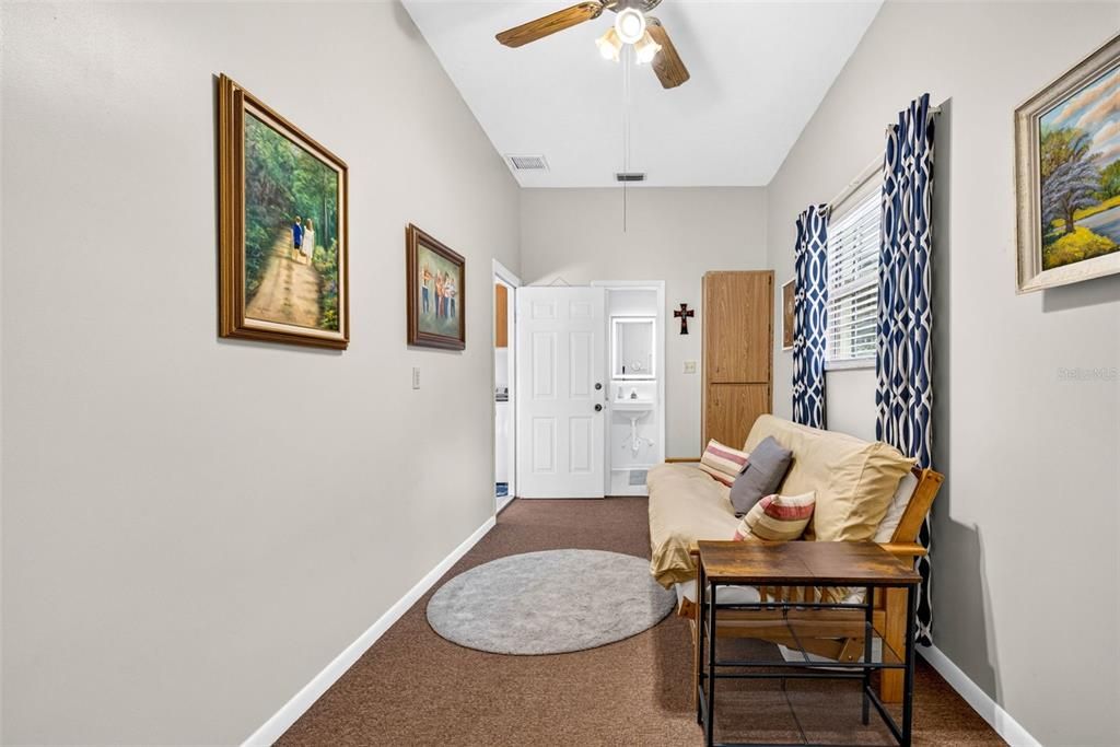 For Sale: $625,000 (3 beds, 3 baths, 1856 Square Feet)