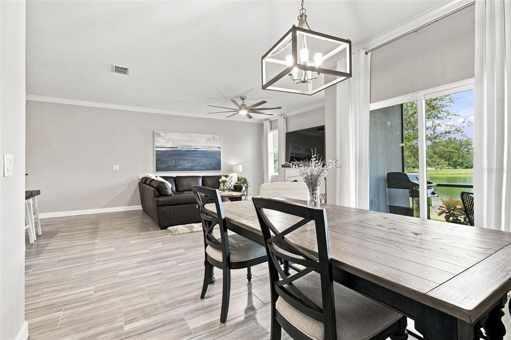 For Sale: $475,000 (3 beds, 2 baths, 2363 Square Feet)
