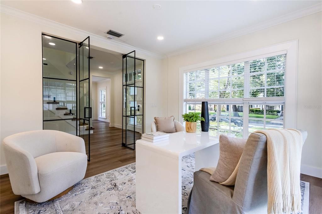 For Sale: $2,095,000 (4 beds, 2 baths, 2660 Square Feet)
