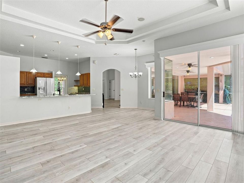For Sale: $430,000 (3 beds, 2 baths, 2386 Square Feet)