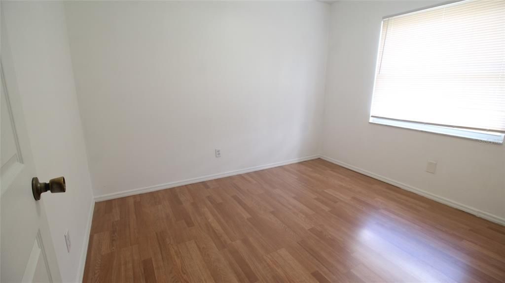 В аренду: $2,095 (3 спален, 2 ванн, 1738 Квадратных фут)