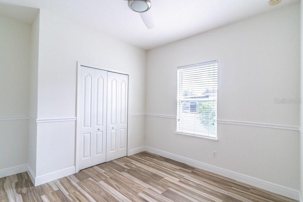 For Sale: $322,900 (4 beds, 2 baths, 1990 Square Feet)