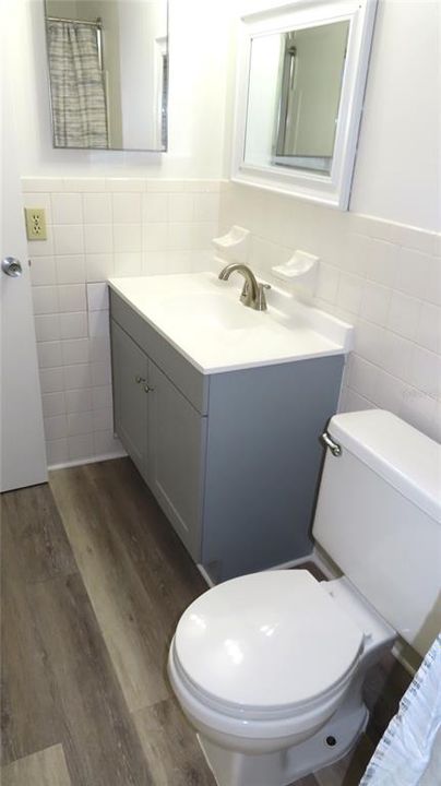 For Sale: $95,000 (1 beds, 1 baths, 825 Square Feet)