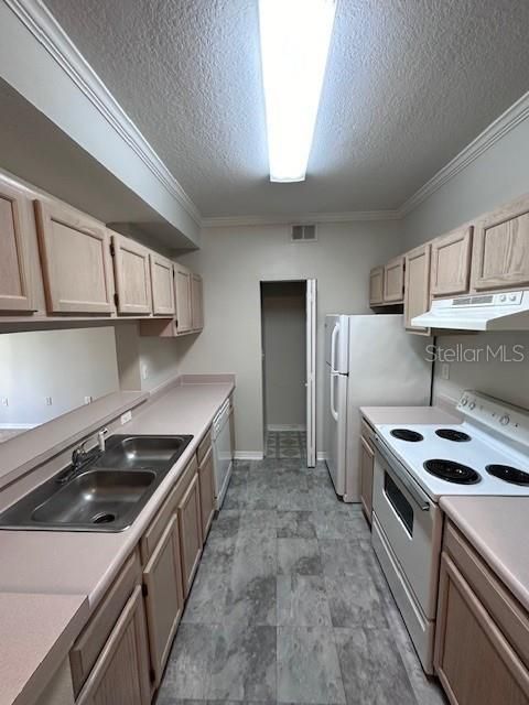 En Renta: $1,250 (1 camas, 1 baños, 734 Pies cuadrados)