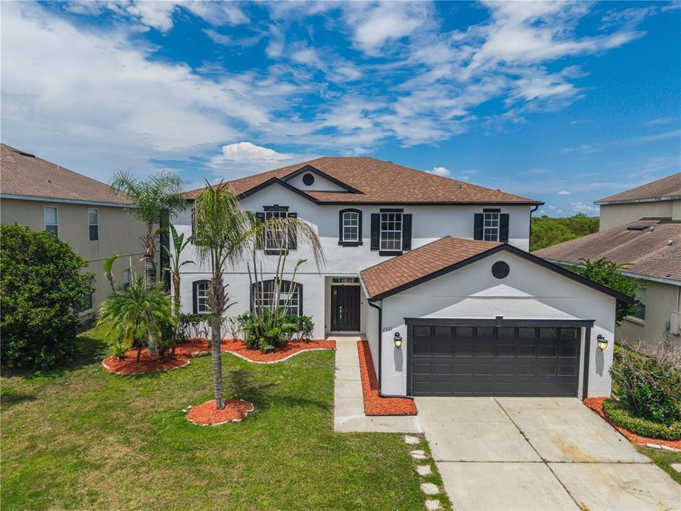 For Sale: $561,900 (5 beds, 3 baths, 3592 Square Feet)