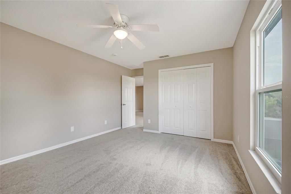 For Sale: $561,900 (5 beds, 3 baths, 3592 Square Feet)