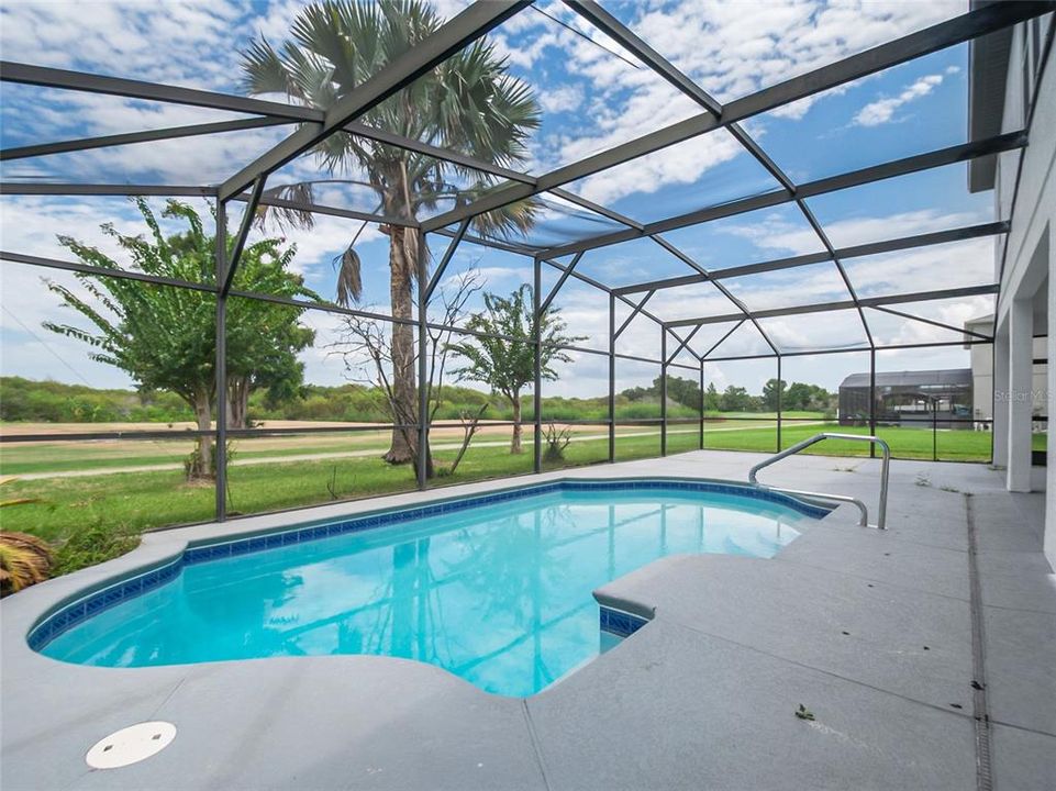 For Sale: $561,900 (5 beds, 3 baths, 3592 Square Feet)