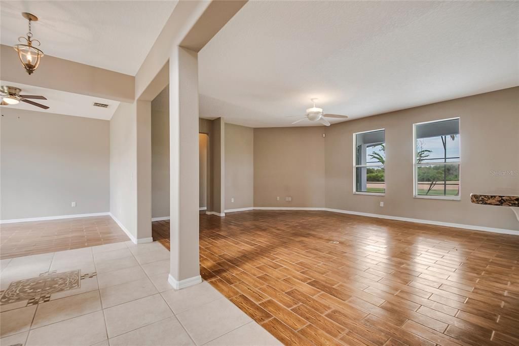 For Sale: $561,900 (5 beds, 3 baths, 3592 Square Feet)