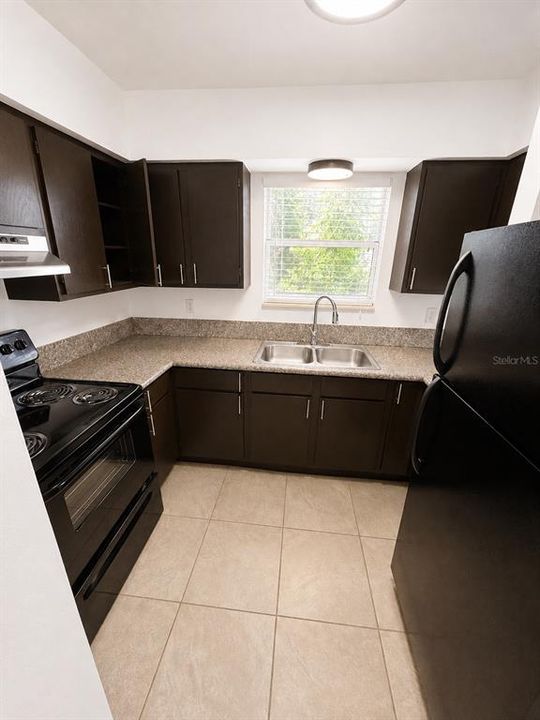For Rent: $1,099 (1 beds, 1 baths, 629 Square Feet)