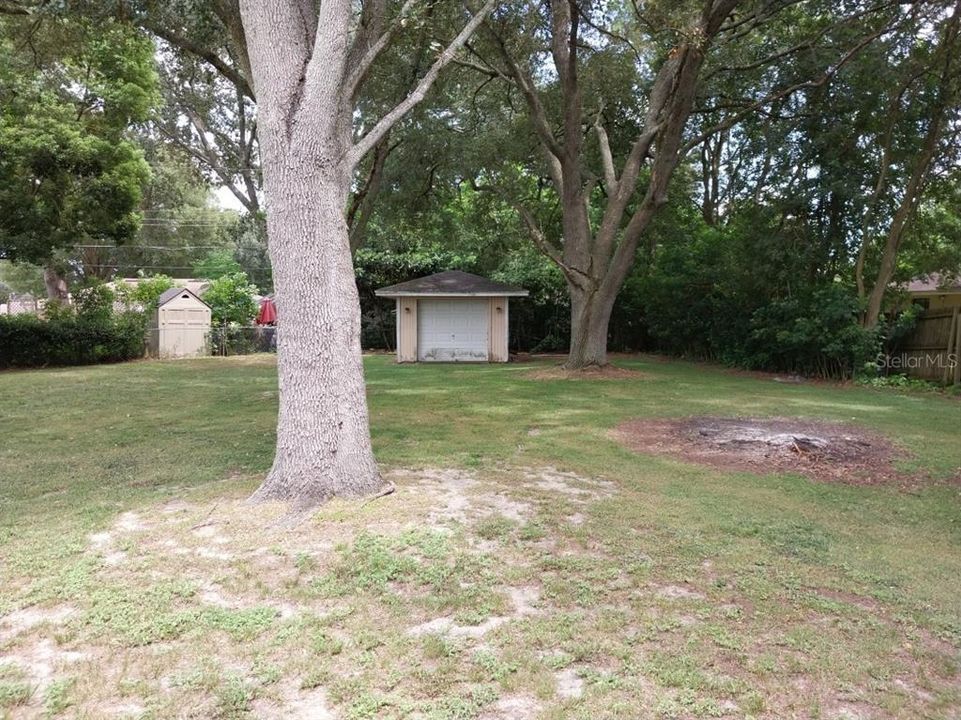 For Sale: $249,900 (3 beds, 2 baths, 1525 Square Feet)