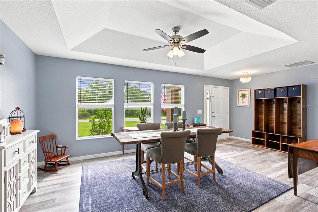 For Sale: $295,000 (3 beds, 2 baths, 1836 Square Feet)