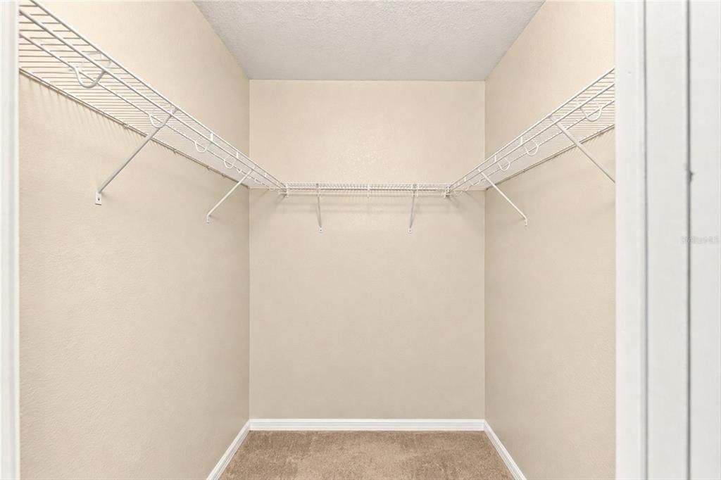 For Sale: $295,000 (3 beds, 2 baths, 1836 Square Feet)