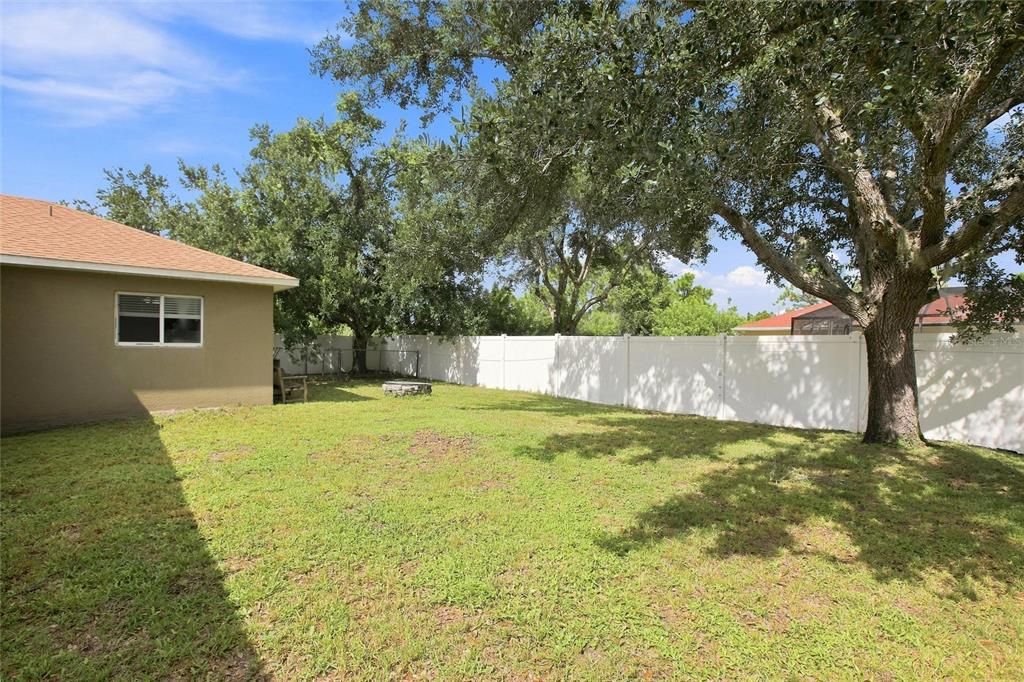 For Sale: $295,000 (3 beds, 2 baths, 1836 Square Feet)