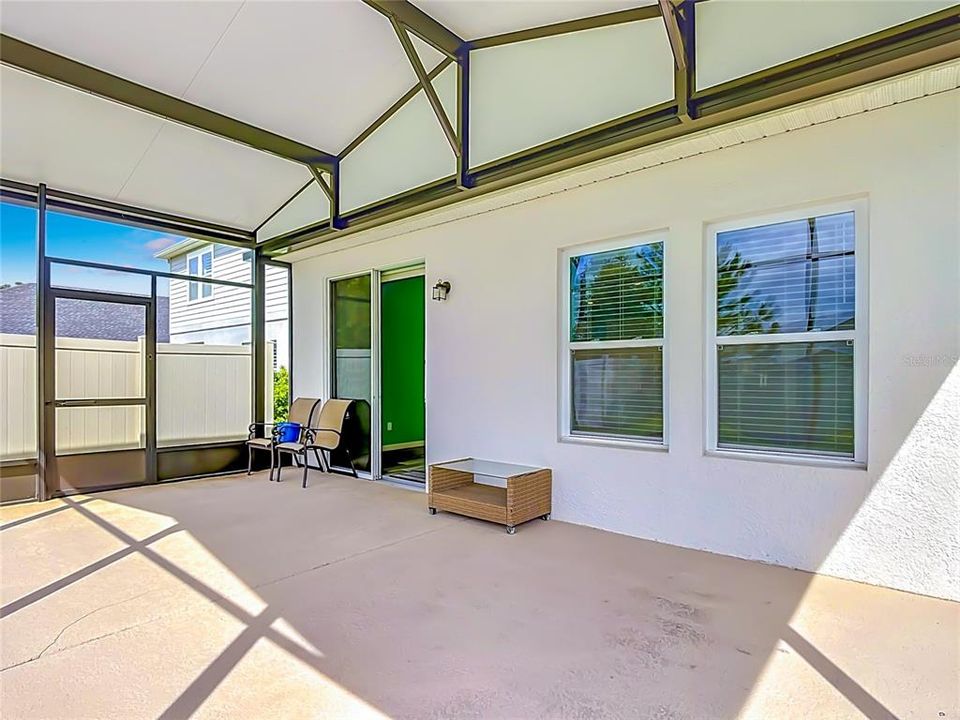 For Sale: $435,000 (3 beds, 2 baths, 1636 Square Feet)
