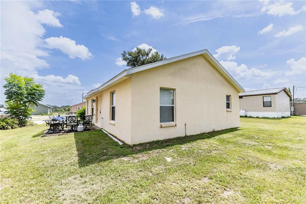 For Rent: $1,600 (2 beds, 2 baths, 1218 Square Feet)