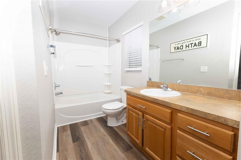 For Rent: $1,600 (2 beds, 2 baths, 1218 Square Feet)
