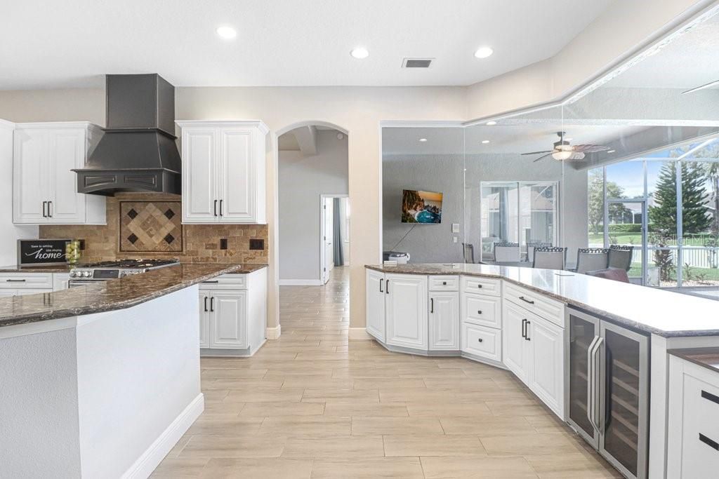 Active With Contract: $734,900 (4 beds, 4 baths, 3480 Square Feet)