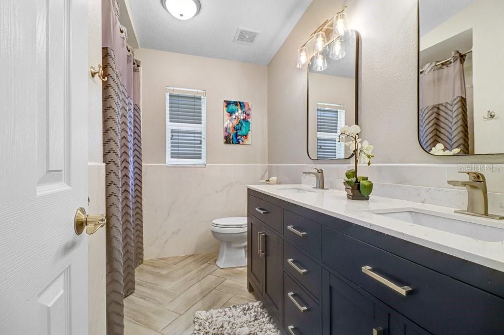 Active With Contract: $734,900 (4 beds, 4 baths, 3480 Square Feet)