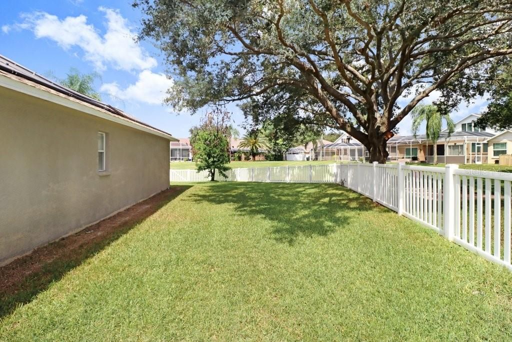 Active With Contract: $734,900 (4 beds, 4 baths, 3480 Square Feet)