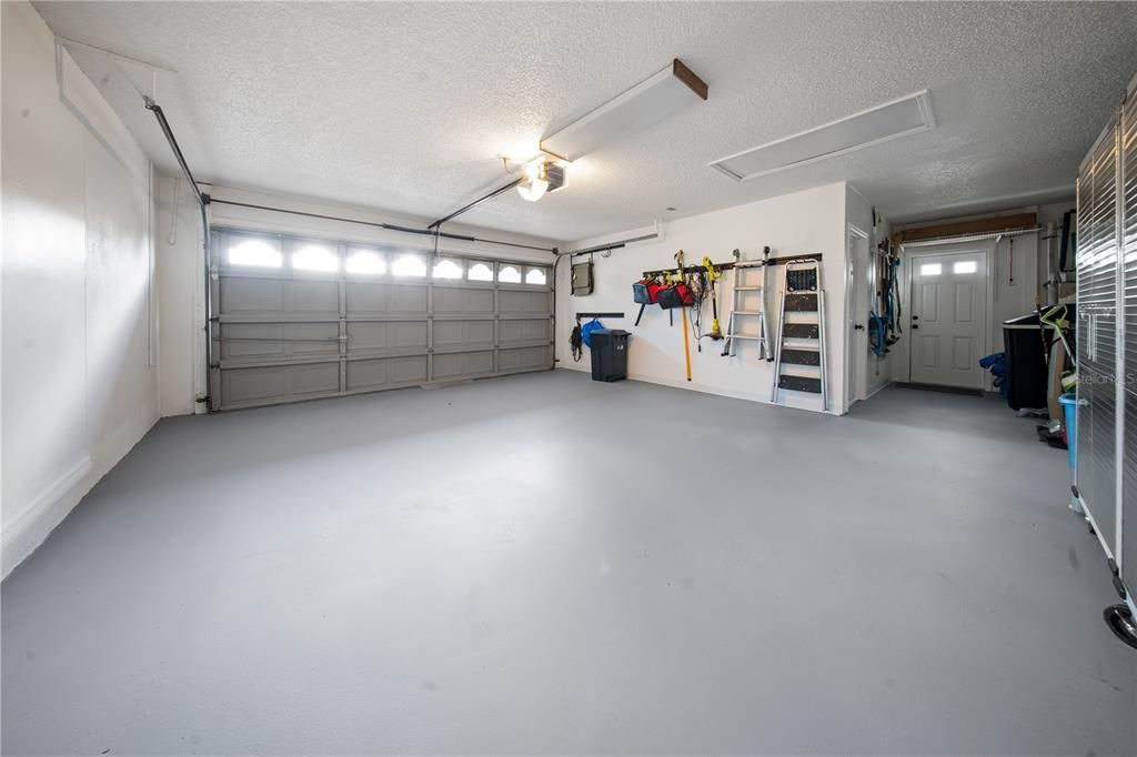 For Sale: $775,000 (4 beds, 3 baths, 2526 Square Feet)