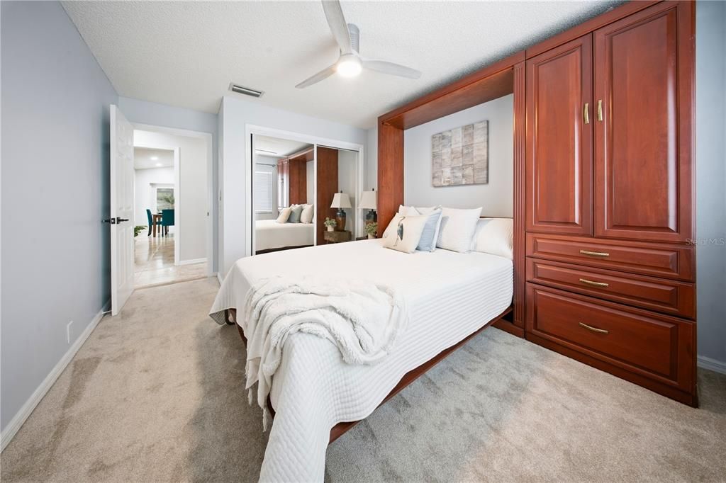 For Sale: $775,000 (4 beds, 3 baths, 2526 Square Feet)