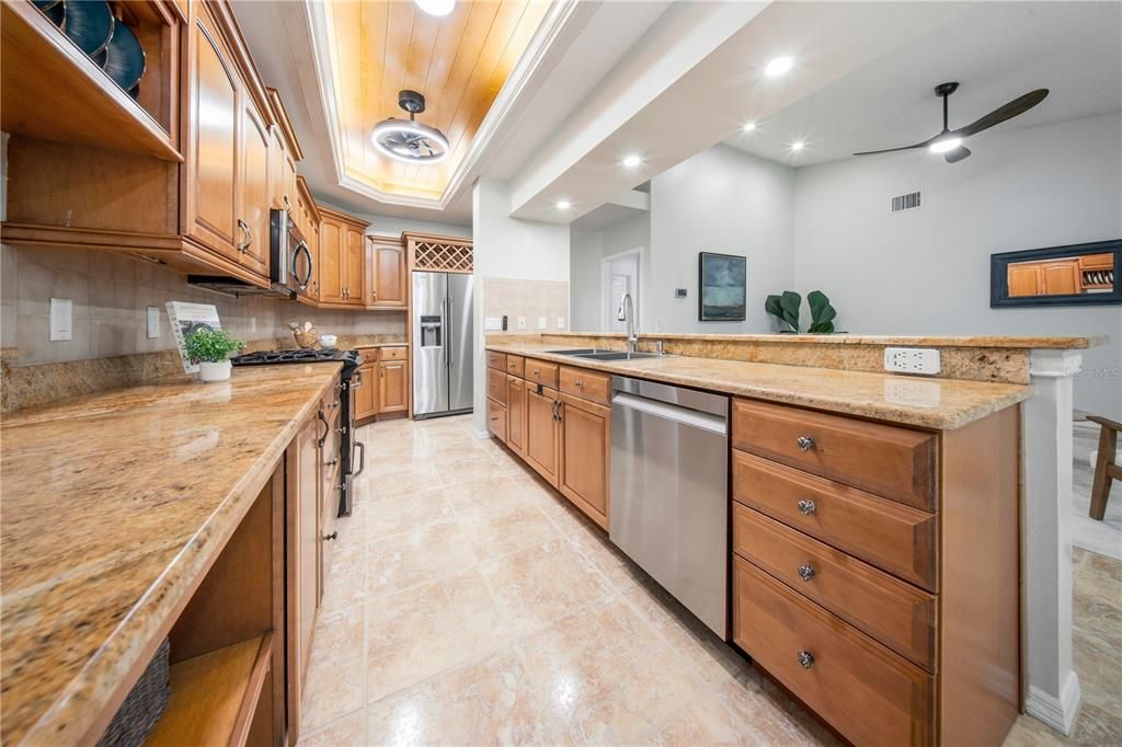 For Sale: $775,000 (4 beds, 3 baths, 2526 Square Feet)