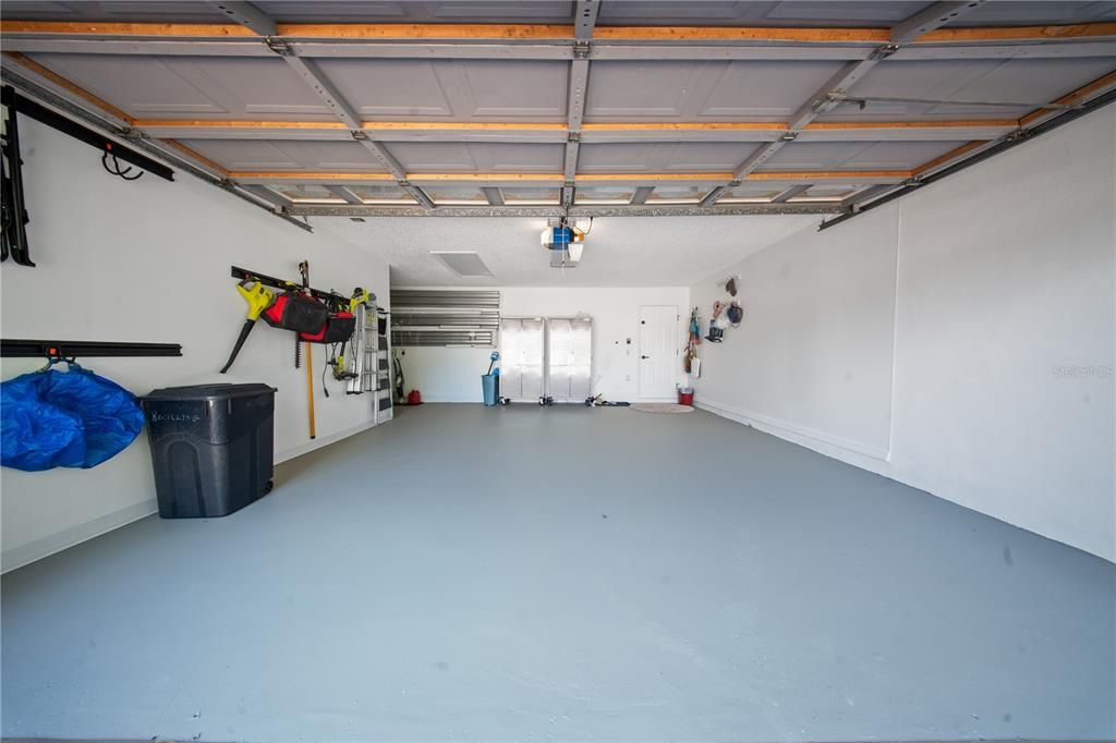 For Sale: $775,000 (4 beds, 3 baths, 2526 Square Feet)