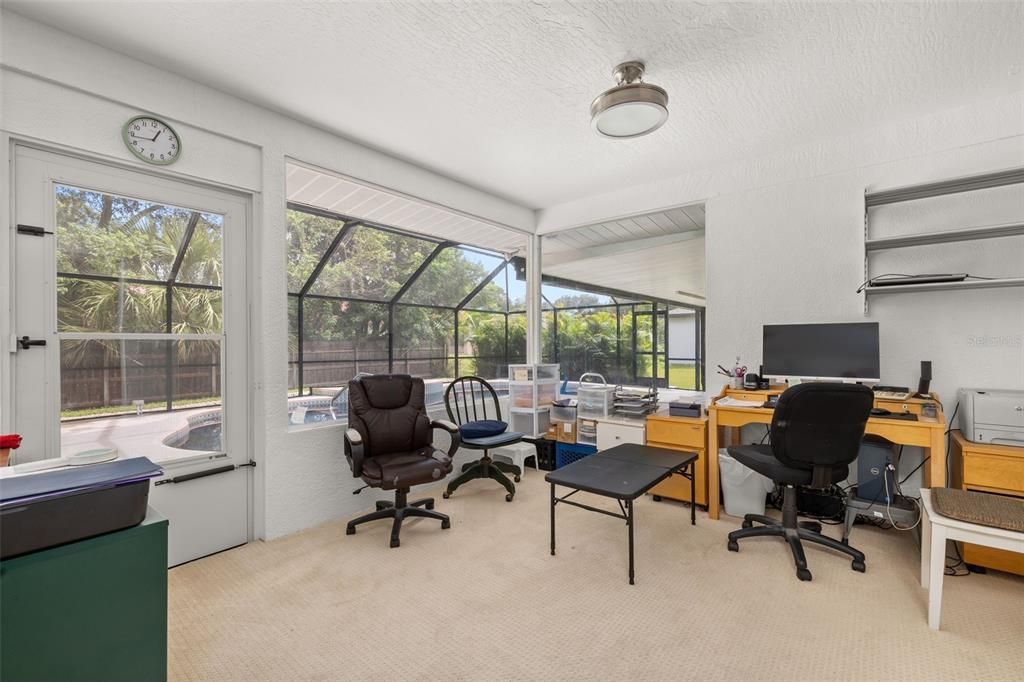 For Sale: $343,000 (3 beds, 2 baths, 1629 Square Feet)