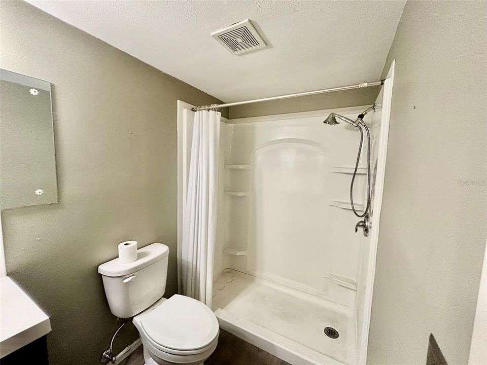 En Venta: $74,900 (1 camas, 1 baños, 825 Pies cuadrados)