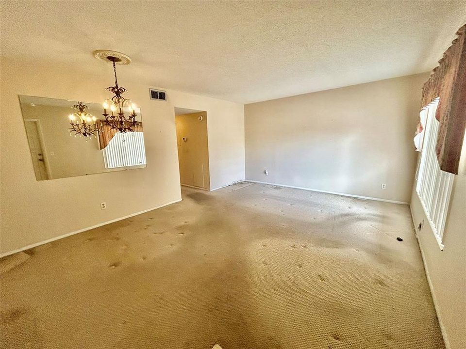 En Venta: $74,900 (1 camas, 1 baños, 825 Pies cuadrados)
