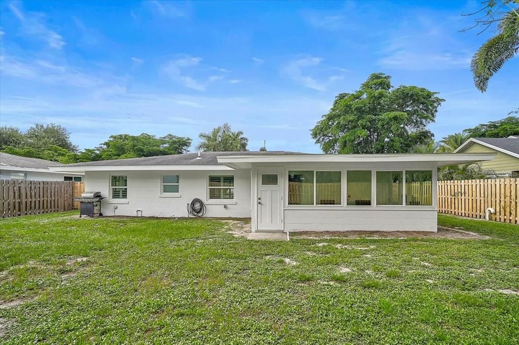 For Sale: $675,000 (3 beds, 2 baths, 1446 Square Feet)