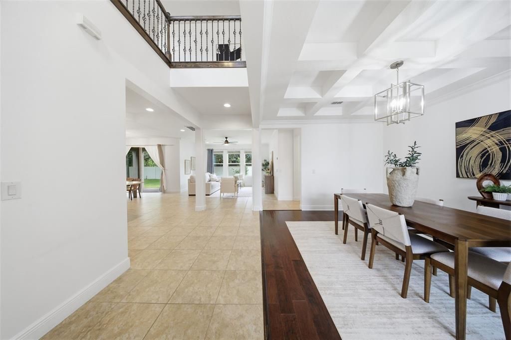 En Venta: $795,000 (5 camas, 4 baños, 3566 Pies cuadrados)