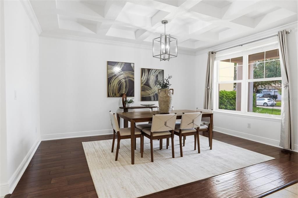 En Venta: $795,000 (5 camas, 4 baños, 3566 Pies cuadrados)