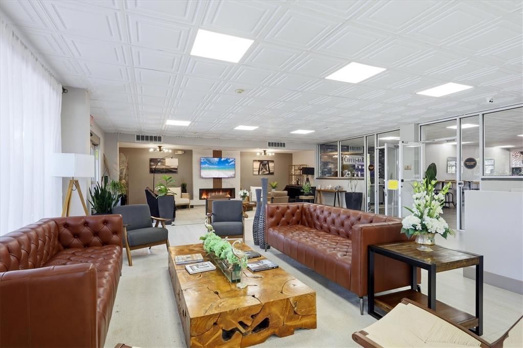 En Venta: $125,000 (0 camas, 1 baños, 348 Pies cuadrados)