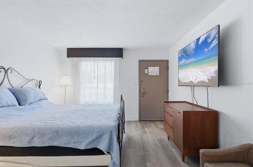 En Venta: $125,000 (0 camas, 1 baños, 348 Pies cuadrados)