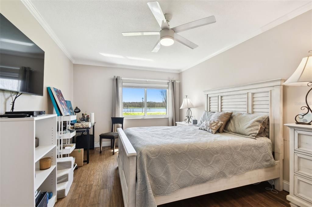 En Venta: $450,000 (2 camas, 2 baños, 1210 Pies cuadrados)