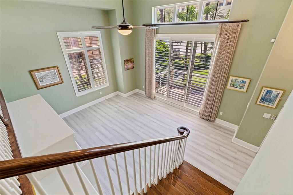 For Sale: $1,099,000 (2 beds, 2 baths, 1619 Square Feet)