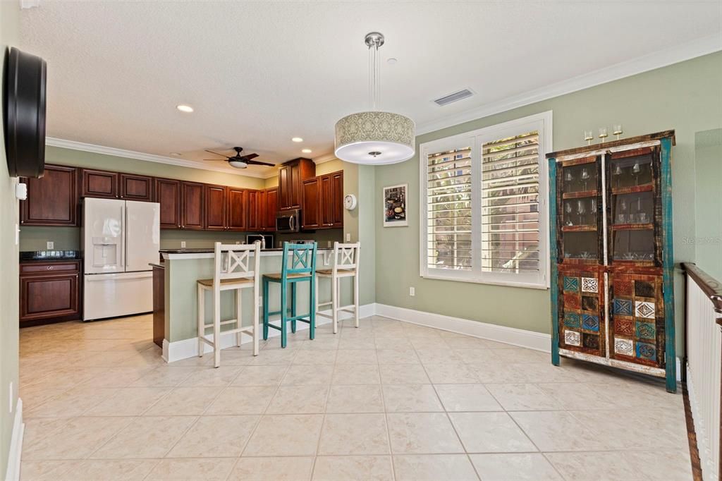 For Sale: $1,099,000 (2 beds, 2 baths, 1619 Square Feet)