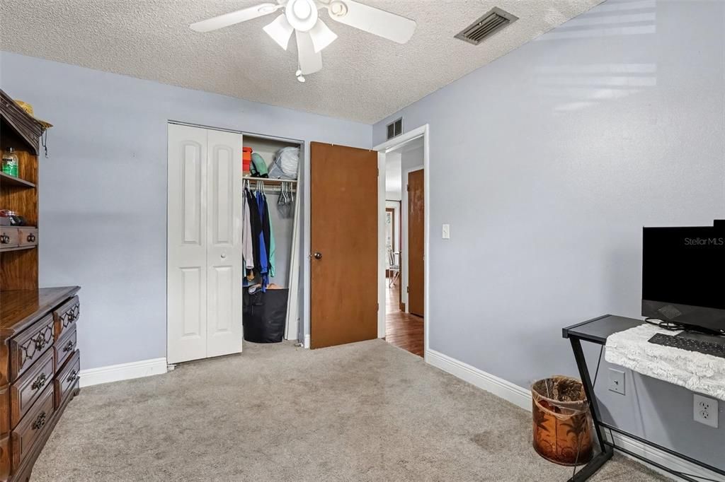 For Sale: $339,900 (3 beds, 2 baths, 1626 Square Feet)