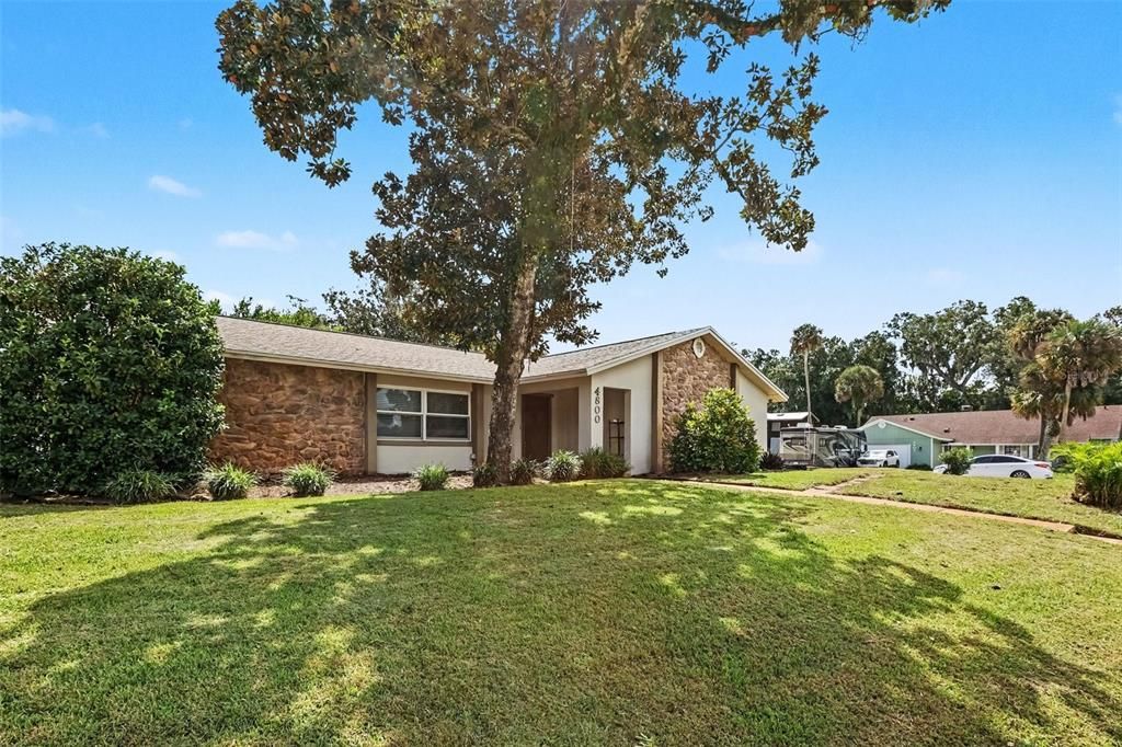 For Sale: $339,900 (3 beds, 2 baths, 1626 Square Feet)