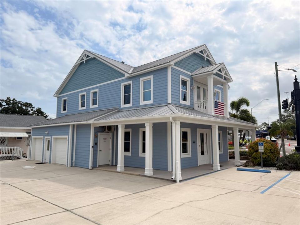 For Sale: $1,595,000 (0 beds, 0 baths, 3333 Square Feet)