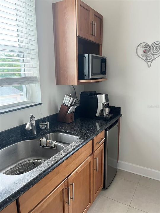 For Sale: $1,595,000 (0 beds, 0 baths, 3333 Square Feet)
